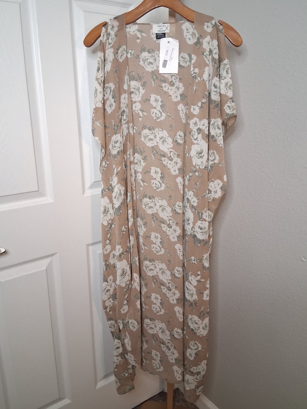 NWT $32 David And Young Cold Shoulder Long Open Cardigan Kimono Large
